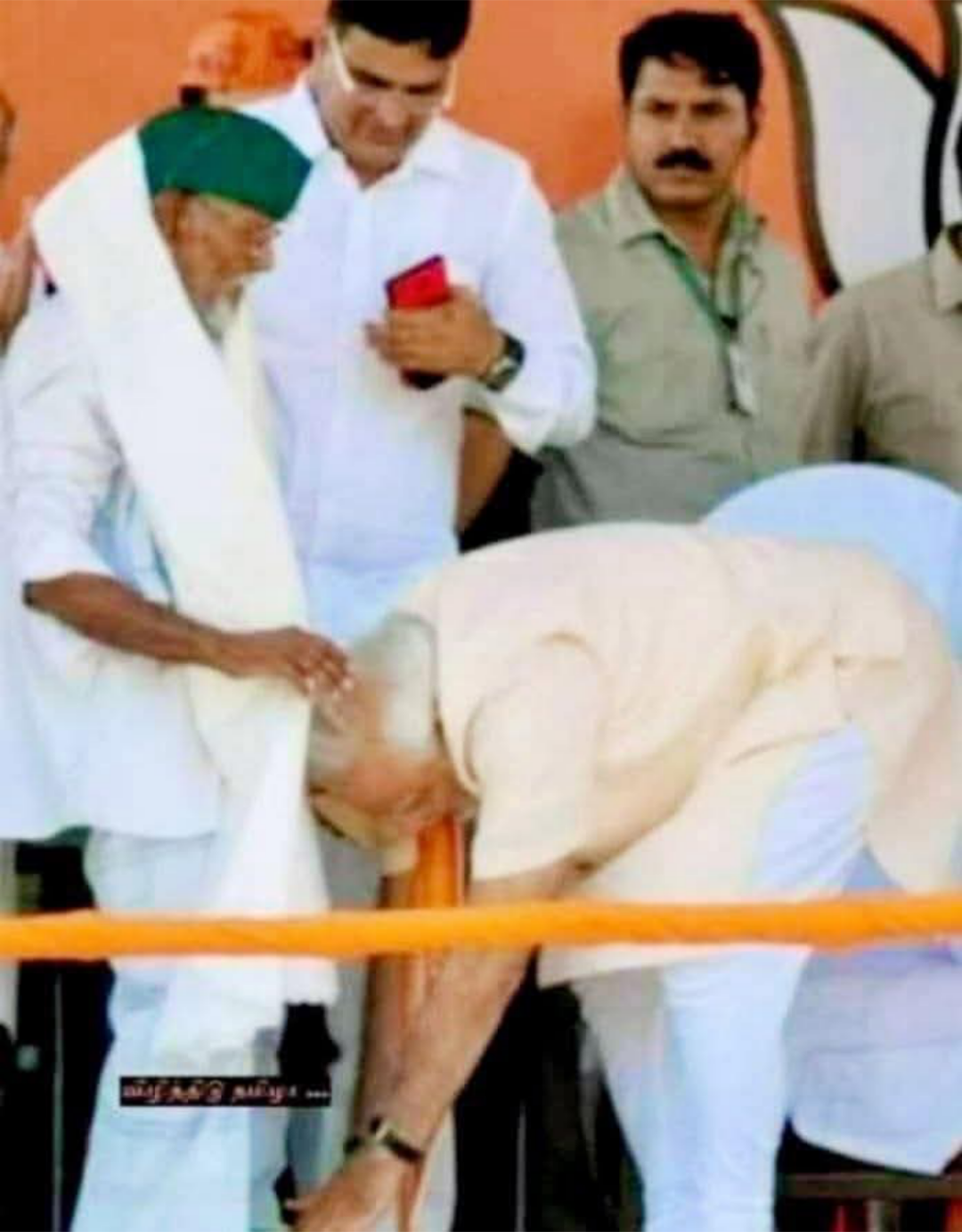 নেতাজির দেহরক্ষী মোহাম্মদ নিজামুদ্দিনকে প্রধানমন্ত্রী মোদীর প্রণাম: ইতিহাসের ঋণ শোধ ও সাম্প্রদায়িক বিভাজনের ঊর্ধ্বে এক দৃষ্টান্ত